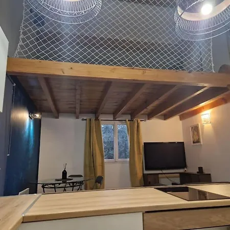 Bel Independant Type 2 Apartment