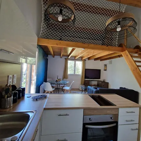 Bel Independant Type 2 Apartment *