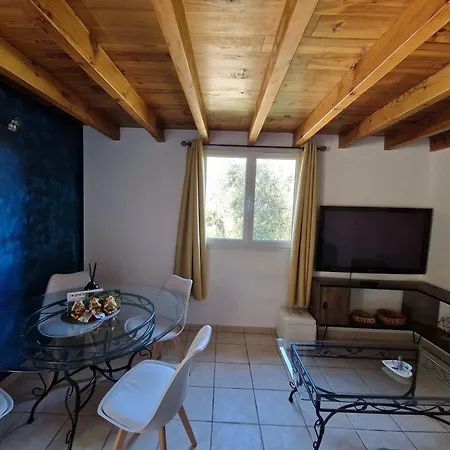 Bel Independant Type 2 Apartment *